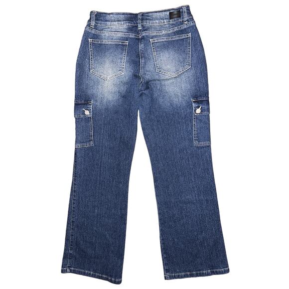 NWT Flap Pocket Mid-Rise Flared Jeans Small 28"x30" - Picture 5 of 7